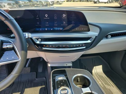 Certified 2024 Cadillac Lyriq Luxury AWD/4WD image 13