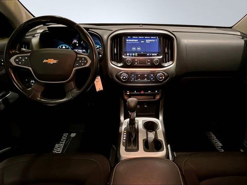 Used 2022 Chevrolet Colorado LT w/ Fleet Safety Package image 8