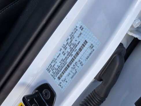 Used 2023 Ford F150 XLT w/ Equipment Group 302A High image 39