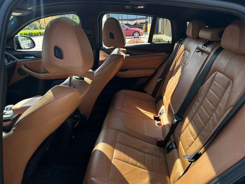 Used 2019 BMW X4 M40i image 24