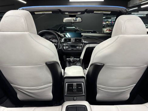 Used 2016 BMW M4 Convertible RWD image 20
