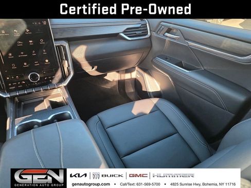 Certified 2024 GMC Acadia Elevation image 17