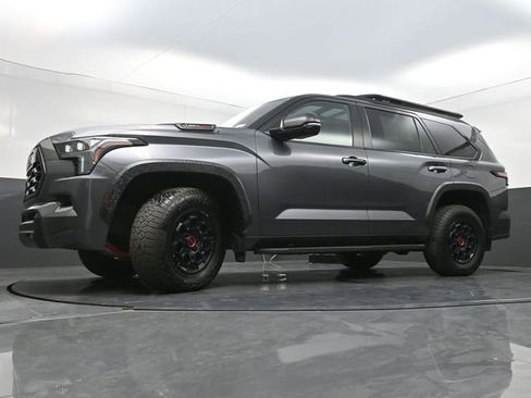 Used 2025 Toyota Sequoia TRD Pro image 37