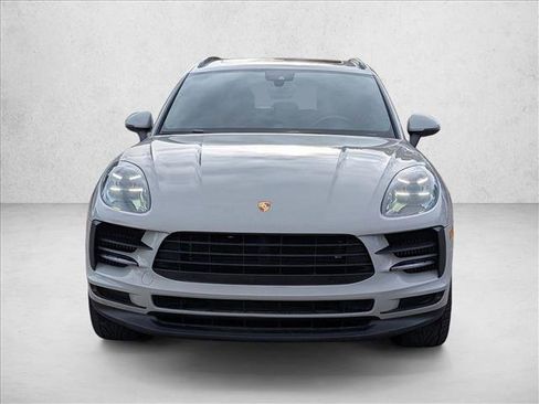 Used 2020 Porsche Macan S w/ Premium Package Plus image 2