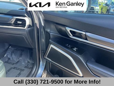 Certified 2023 Kia Telluride S w/ S Sunroof Package image 61