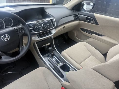 Used 2013 Honda Accord LX image 8