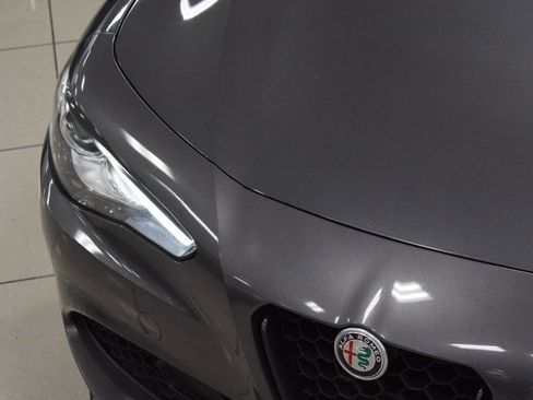 Used 2021 Alfa Romeo Giulia Sprint w/ Nero Edizione image 8