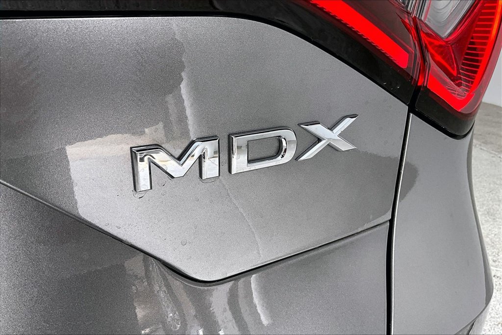 Certified 2026 Acura MDX w/ Technology Package FWD image 38