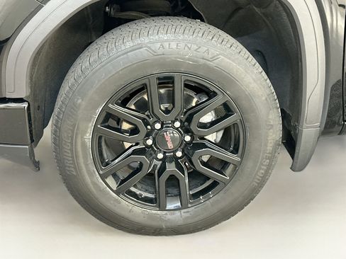 Used 2024 GMC Sierra 1500 Elevation AWD/4WD image 34