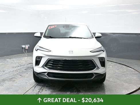 Used 2025 Buick Encore GX Preferred image 8