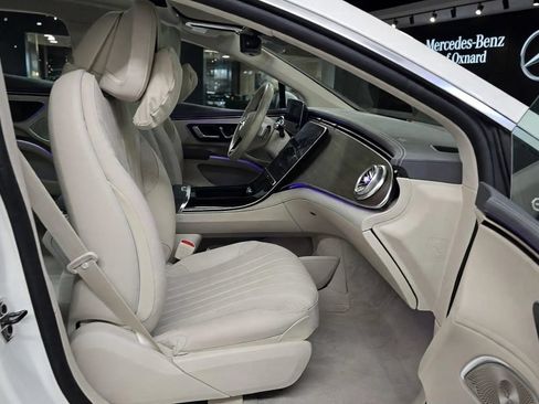 Used 2023 Mercedes-Benz EQS 450+ Sedan image 6