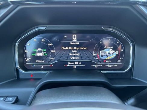 Used 2024 GMC Sierra 2500 AT4 w/ AT4 Premium Plus Package image 10