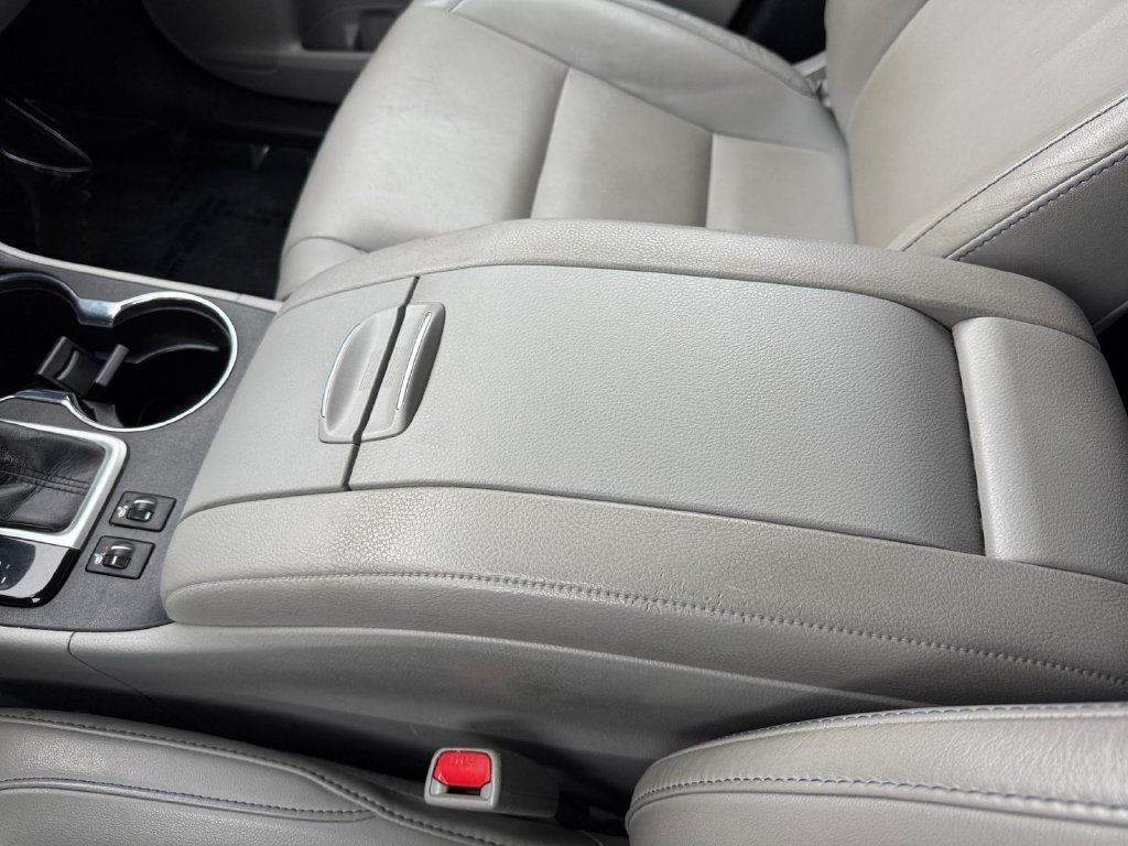 Used 2019 Toyota Highlander XLE AWD/4WD image 27