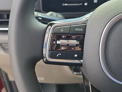 New 2026 Kia Carnival EX FWD image 31