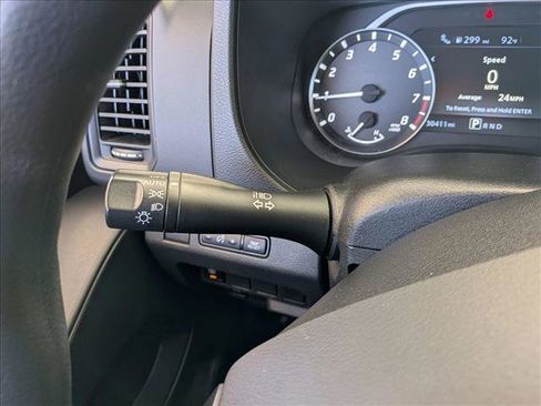 Used 2023 Nissan Frontier S w/ Technology Package image 15
