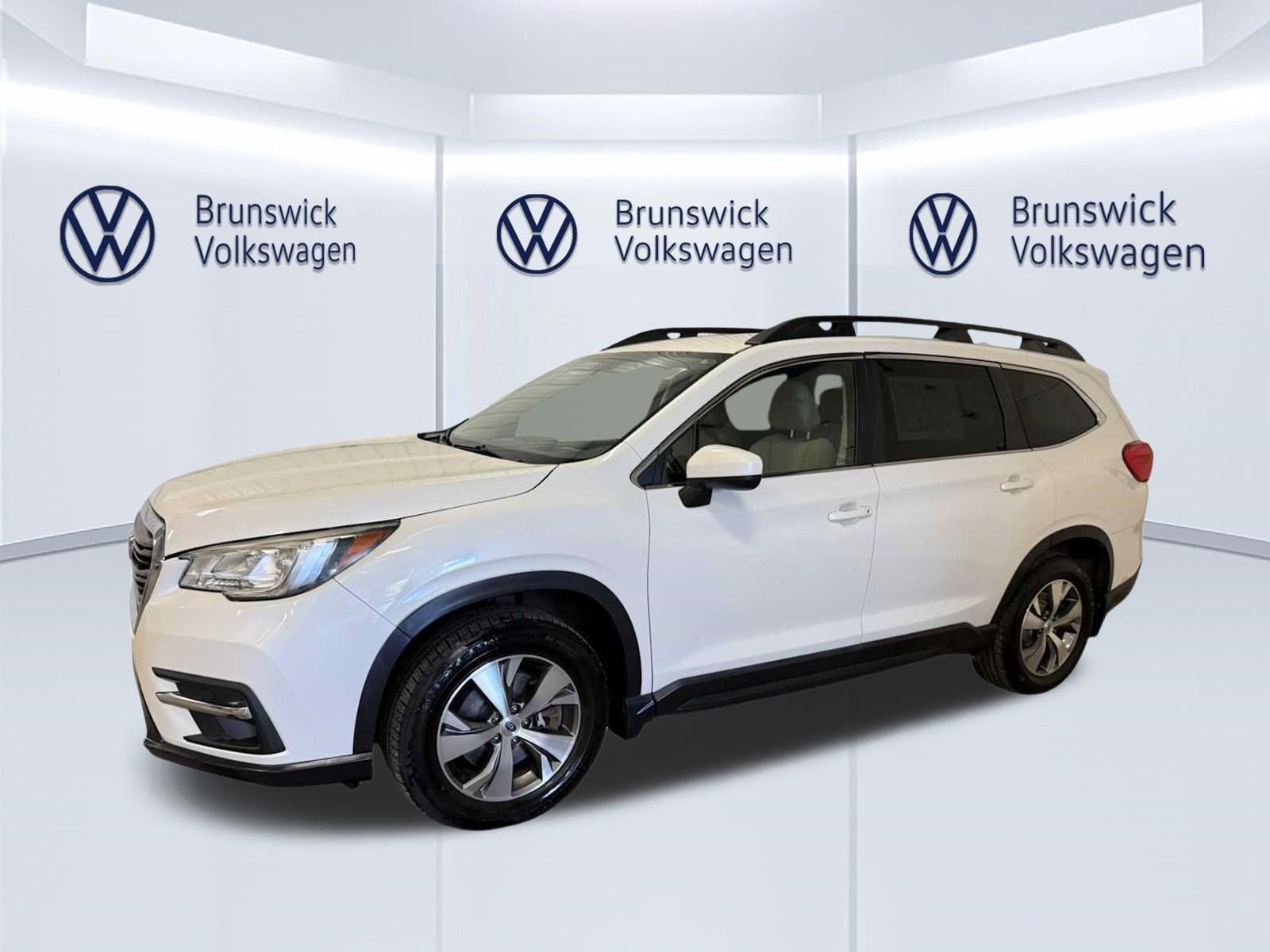 Used 2020 Subaru Ascent Premium w/ Convenience Package AWD/4WD image 2