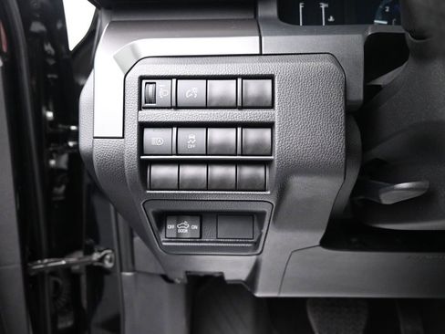 Used 2024 Toyota Tacoma SR5 image 21