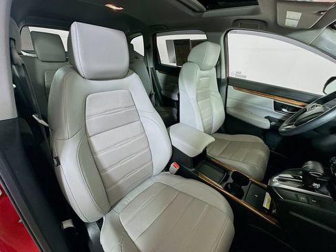 Used 2021 Honda CR-V Touring image 32