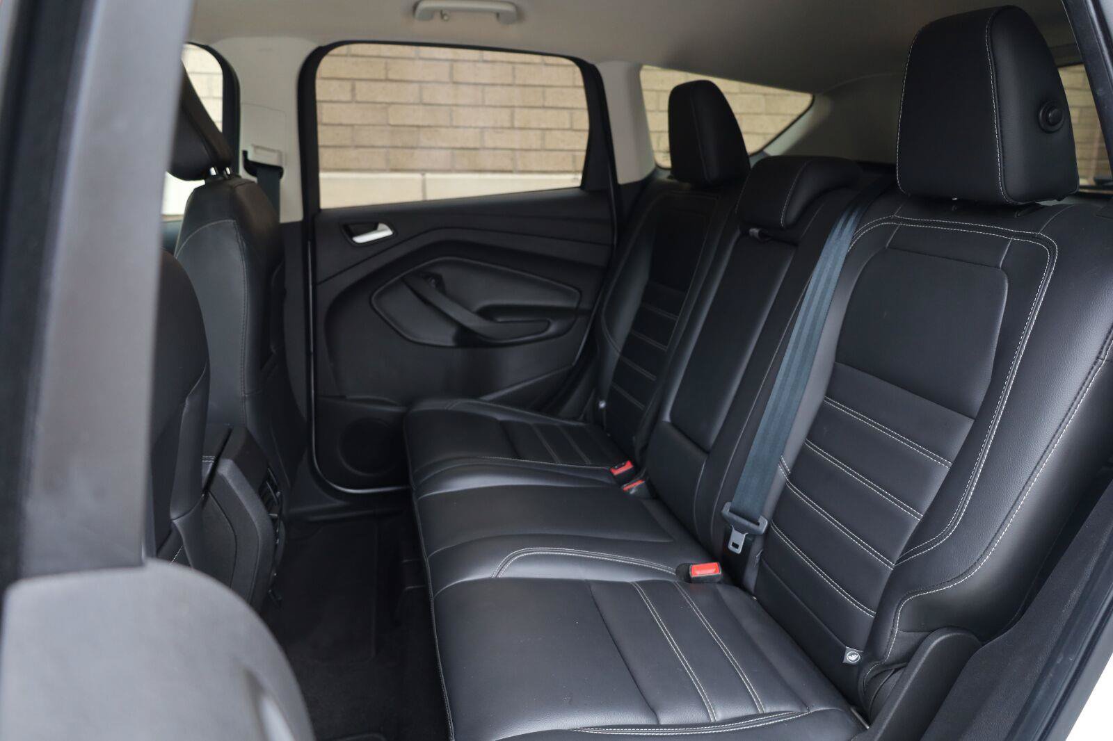 Used 2019 Ford Escape SEL FWD image 22