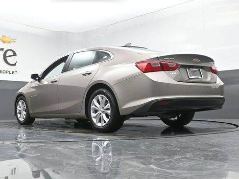 Used 2025 Chevrolet Malibu LT FWD image 5