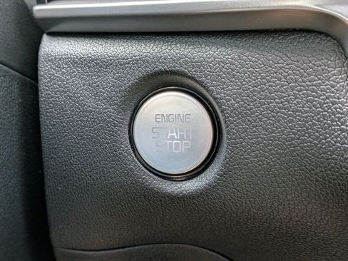 New 2026 Kia Sorento LX FWD image 30