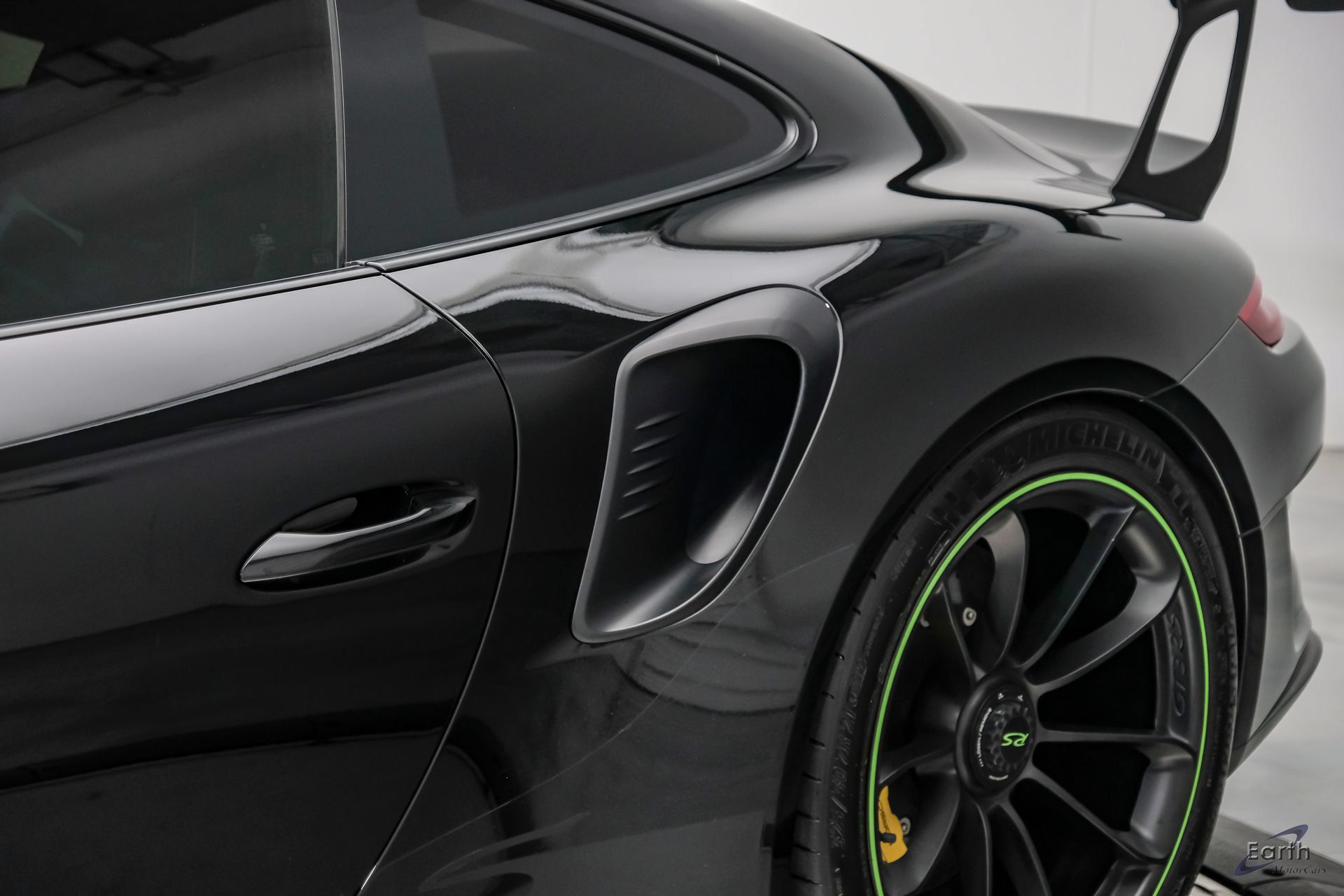 Used 2019 Porsche 911 GT3 RS RWD image 39