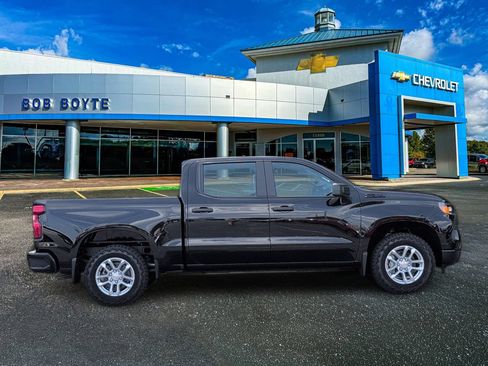 New 2026 Chevrolet Silverado 1500 W/T w/ Z71 Off-Road Package AWD/4WD image 8