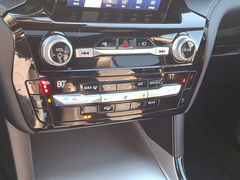 Used 2021 Ford Explorer ST w/ Equipment Group 401A image 16