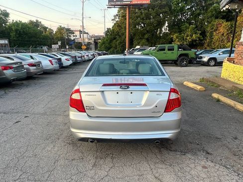 Used 2011 Ford Fusion SEL FWD image 4