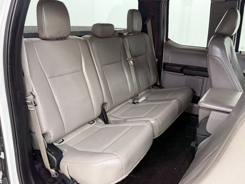 Used 2019 Ford F250 XL w/ Power Equipment Group AWD/4WD image 46
