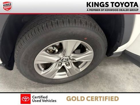 Certified 2024 Toyota RAV4 XLE AWD/4WD image 29
