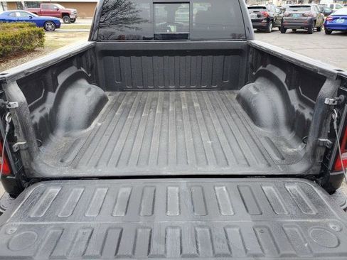 Used 2022 RAM 1500 Laramie image 32