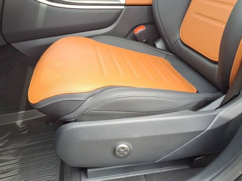 New 2026 Mercedes-Benz GLC 300 4MATIC image 14
