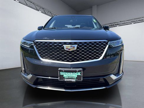 Used 2020 Cadillac XT6 Premium Luxury w/ Platinum Package AWD/4WD image 10