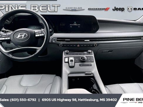 Used 2025 Hyundai Palisade SEL image 13
