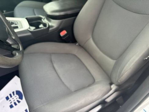 Used 2019 Toyota RAV4 LE w/ All Weather Liner Package AWD/4WD image 23