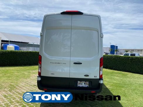Used 2022 Ford Transit 250 148 High Roof AWD image 24