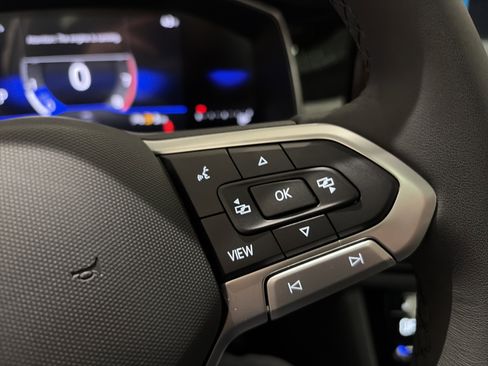 New 2026 Volkswagen Jetta SE FWD image 21