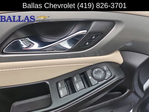 Certified 2023 Chevrolet Traverse LS FWD image 24
