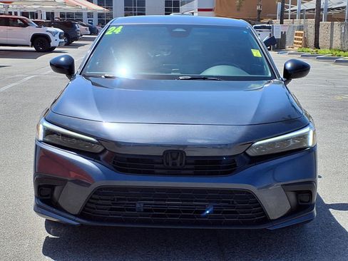 Used 2024 Honda Civic Sport image 2