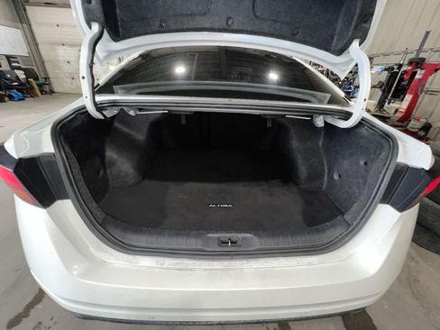Used 2023 Nissan Altima 2.5 SR w/ SR Premium Package AWD/4WD image 24