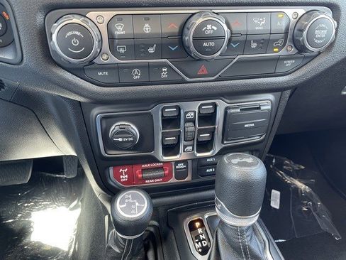 New 2025 Jeep Wrangler Willys image 18