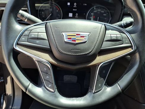 Used 2022 Cadillac XT5 Premium Luxury w/ Platinum Package FWD image 20