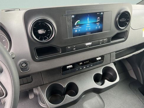 Certified 2024 Mercedes-Benz Sprinter 2500 image 35