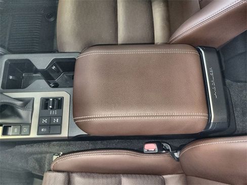 Used 2025 Toyota Land Cruiser image 21