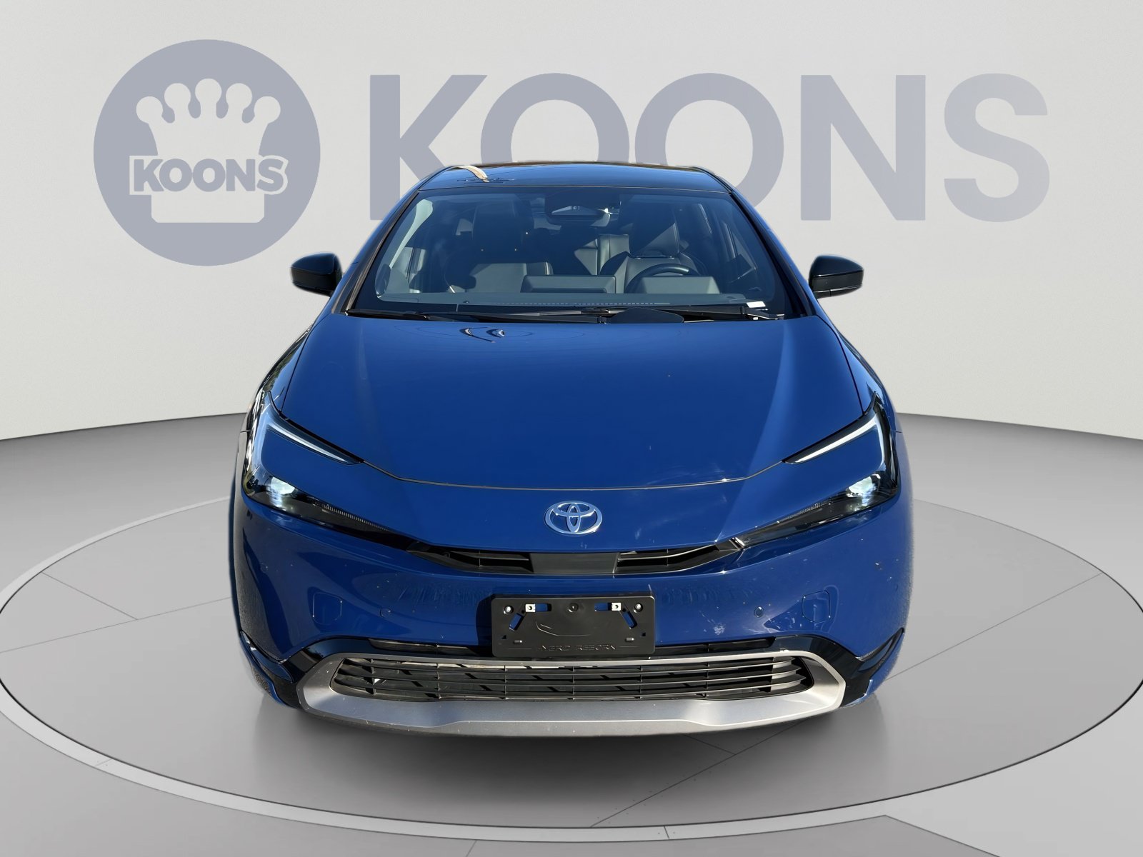 Used 2025 Toyota Prius Limited FWD image 11
