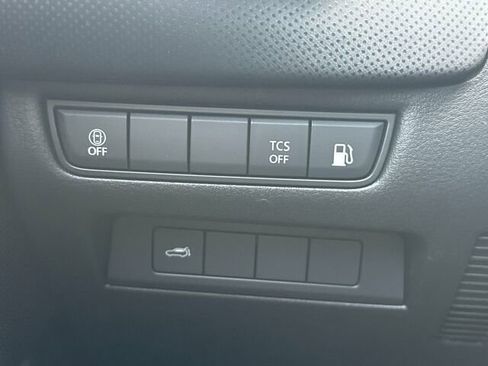 Used 2025 MAZDA CX-50 2.5 Hybrid w/ Preferred Pkg image 32