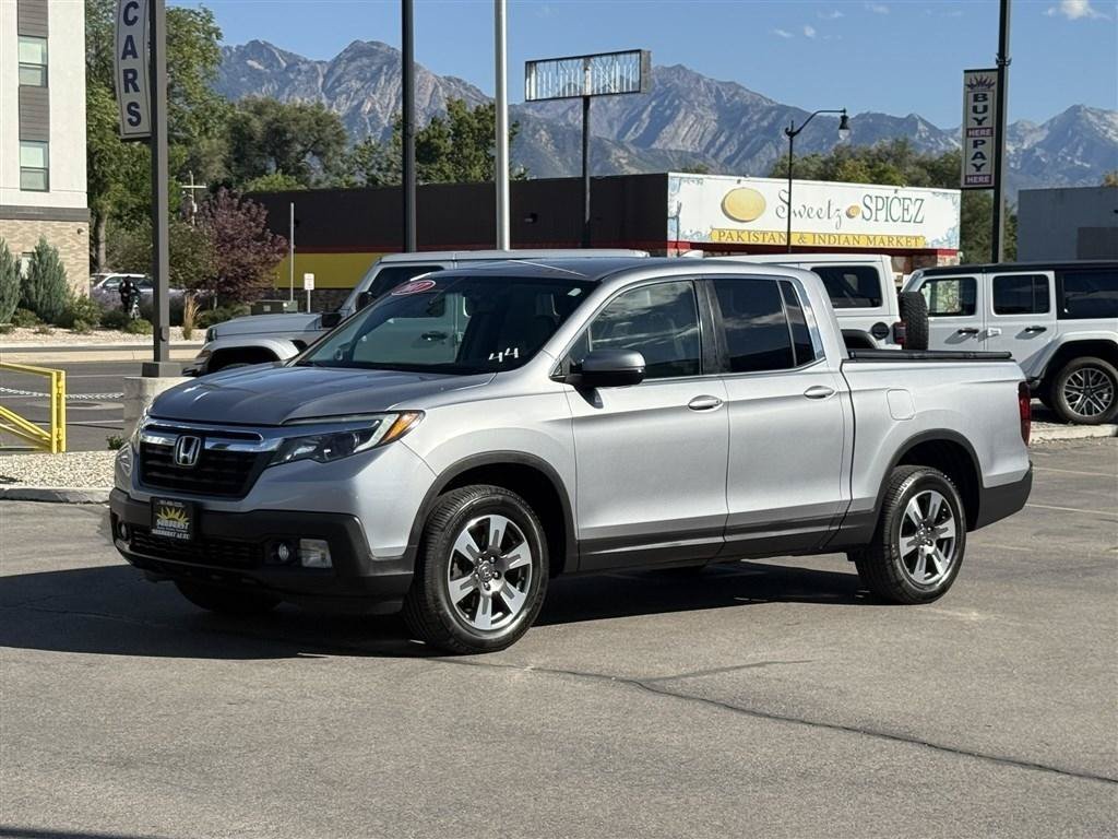 Used 2017 Honda Ridgeline RTL-T image 3