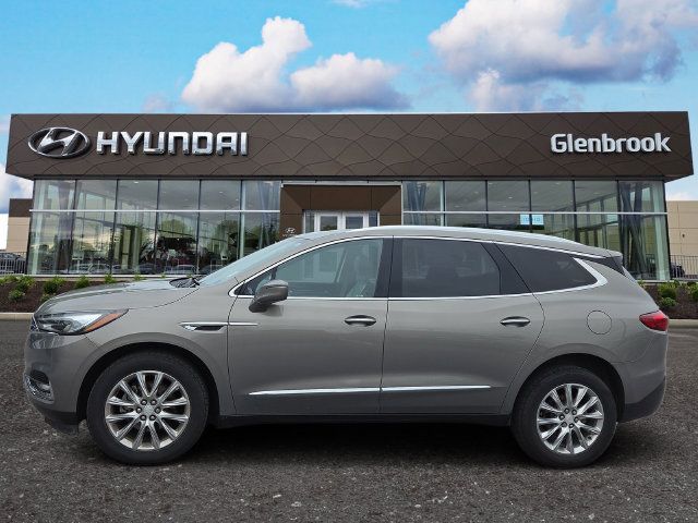 Used 2018 Buick Enclave Essence AWD/4WD image 1