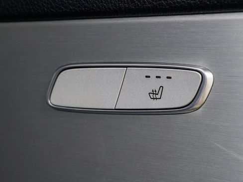 Used 2019 Mercedes-Benz GLC 43 AMG GLC 43 AMG w/ Multimedia Package image 62